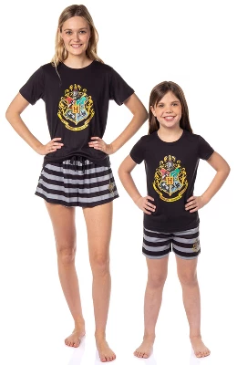 Harry Potter Girls' Wizarding World Hogwarts Crest Sleep Pajama Set Shorts Multicolored 6 Harry Potter Girls' Wizarding World Hogwarts Crest Sleep Pajama Set Shorts Multicolored - Image 6