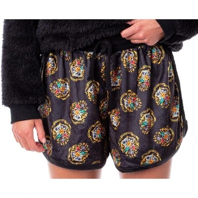 Harry Potter Womens' Hogwarts Crest Sweater And Shorts Sleep Pajama Set Black 2 Harry Potter Womens' Hogwarts Crest Sweater And Shorts Sleep Pajama Set Black - Image 2